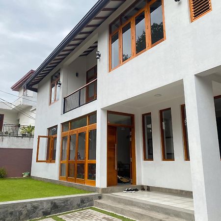 The Doctors Villa Ragama Εξωτερικό φωτογραφία